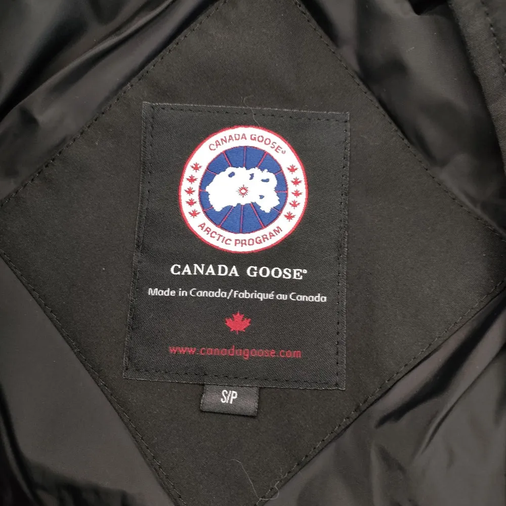 CANADA GOOSE Mackenzie Parka Heritage マッケンジーパーカ ヘリテージ 定価220000円 ダウンコート ブラック レディース カナダグース【中古】4-1120A▲