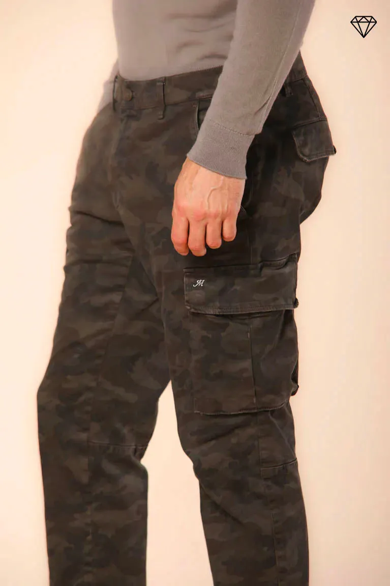 Chile Pantalone cargo uomo in raso con camouflage extra slim ①