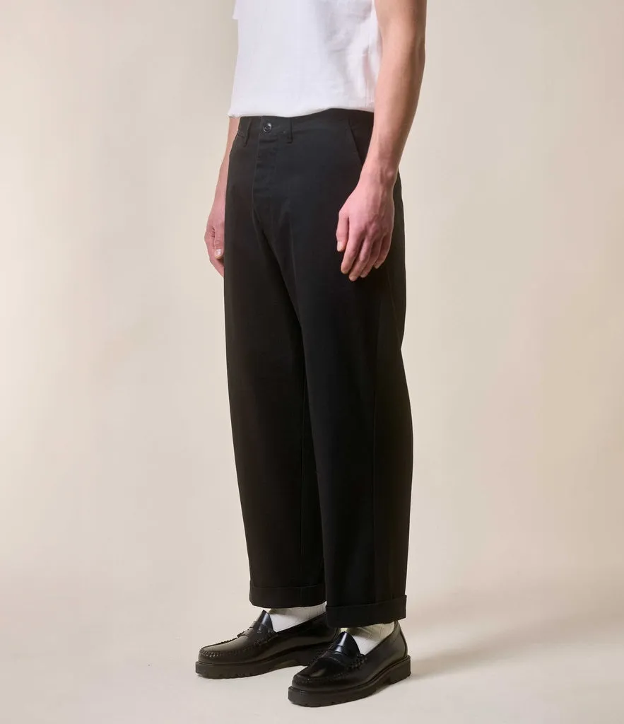 CHINO01.99 | Relaxed Fit Chino | Deep Black