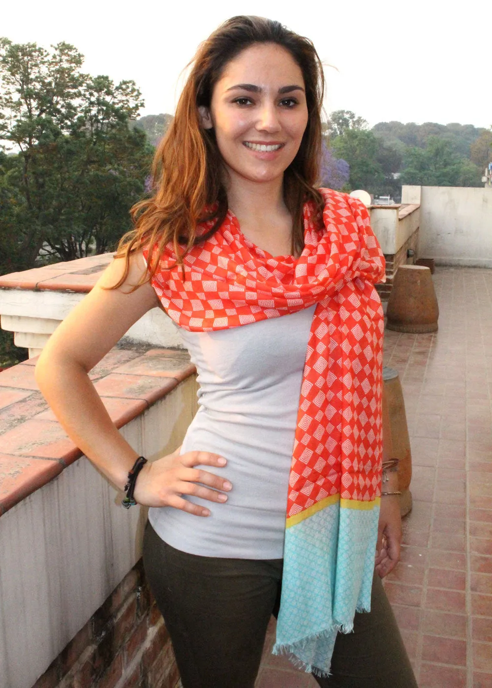 Diamond Pattern Red Summer Beach Scarf