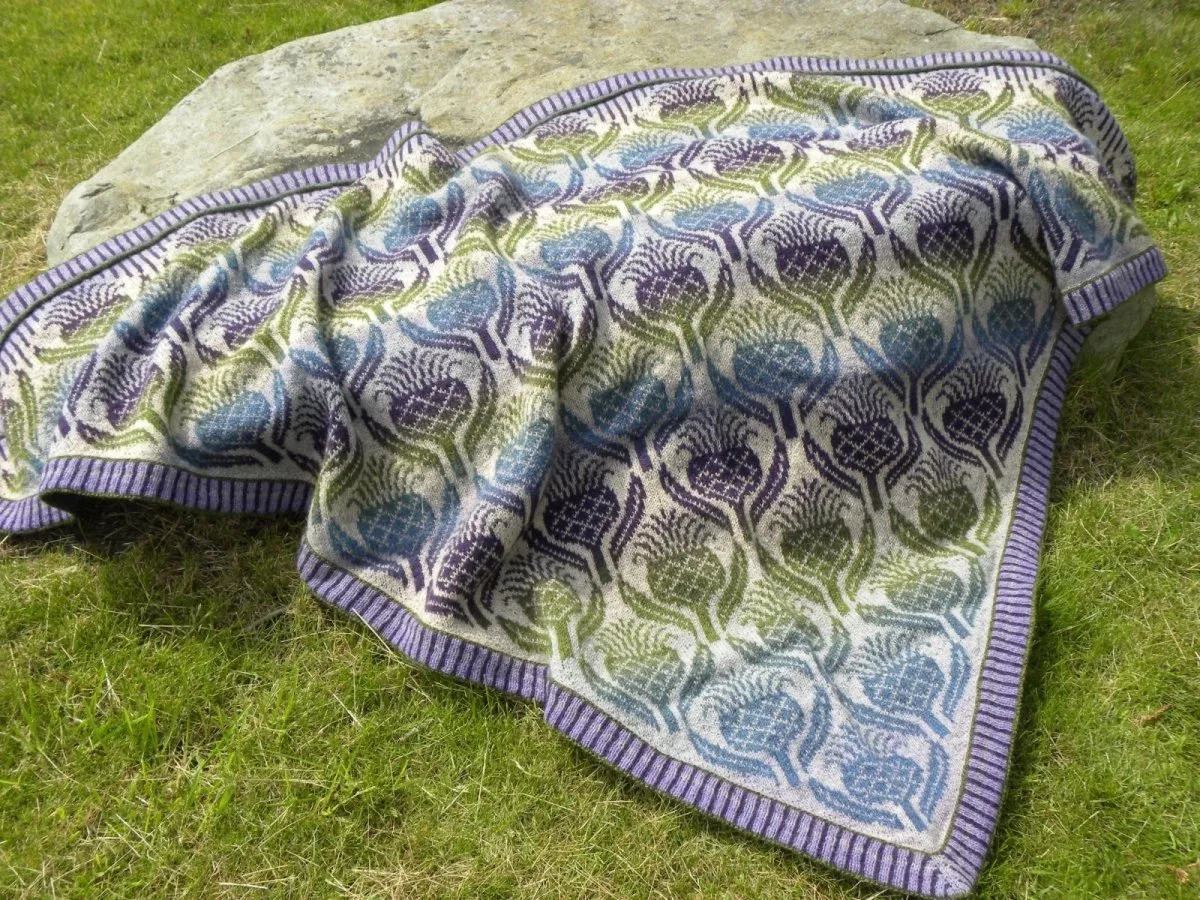 Flowers of Scotland shawl / wrap-around (9 colors) by Ruth Sørensen, No 20 knitting kit