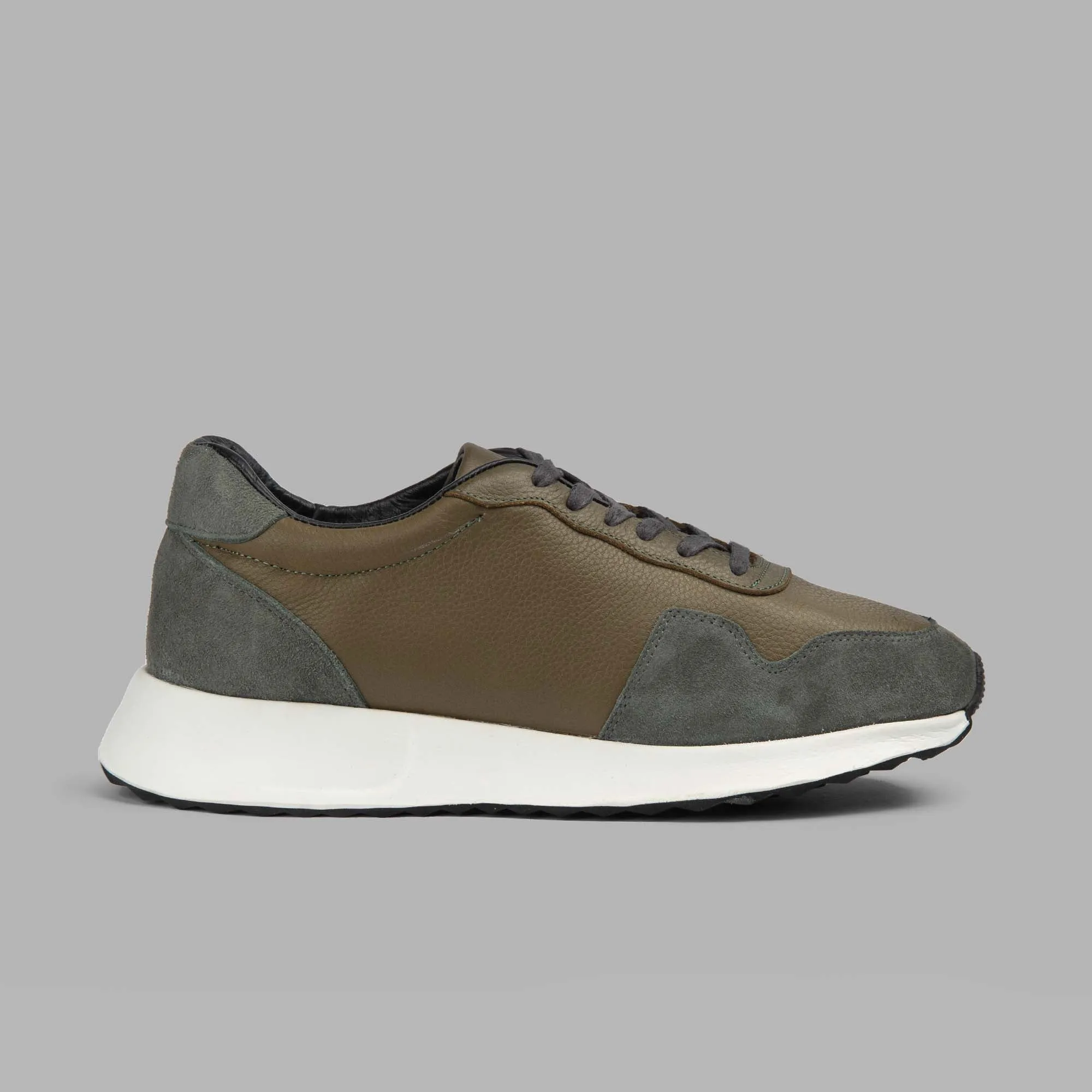 Iconic Mid-Top Sneakers - Olive