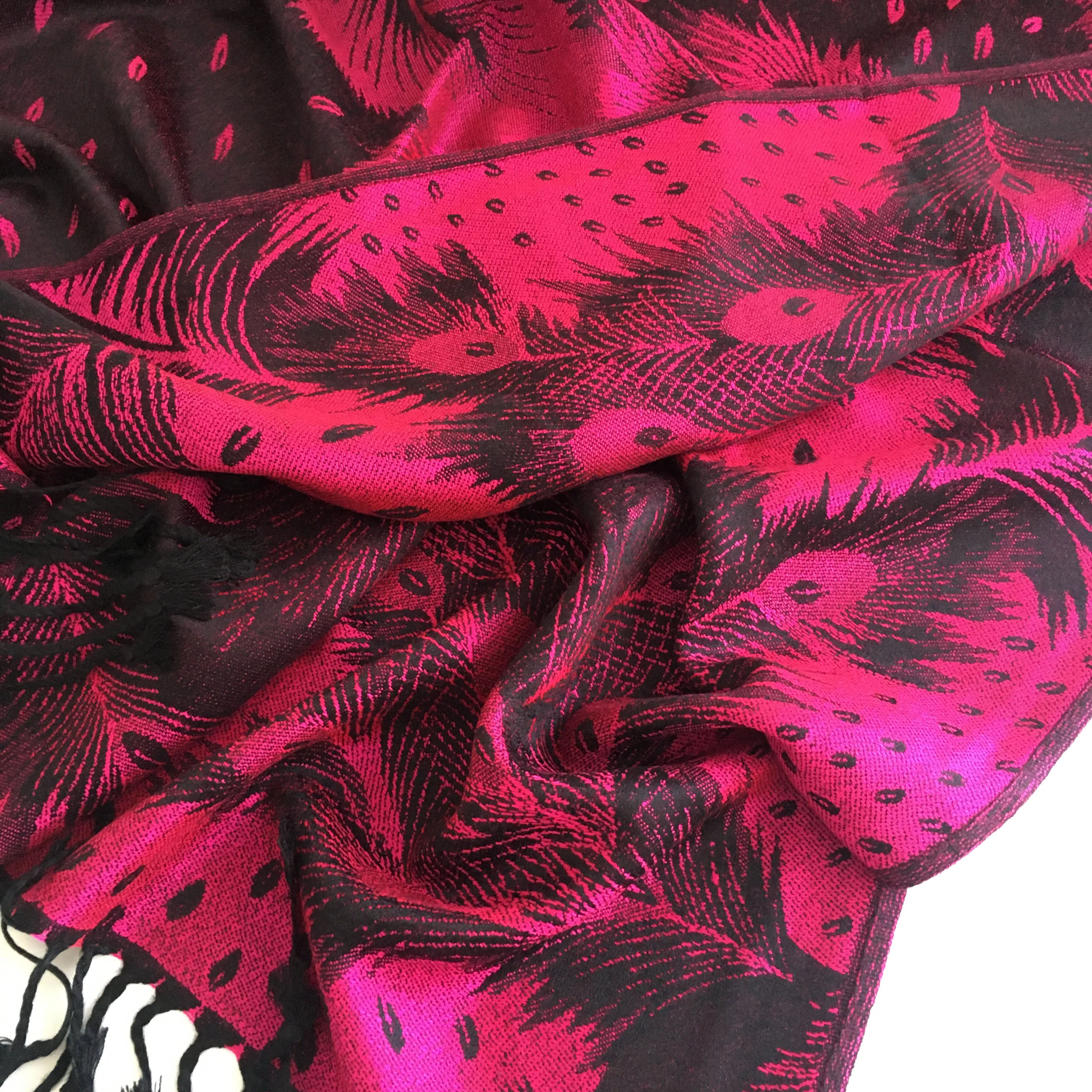 LARGE BLACK FEATHER AND LEAF PRINT REVERSIBLE PASHMINA SHAWL SCARF