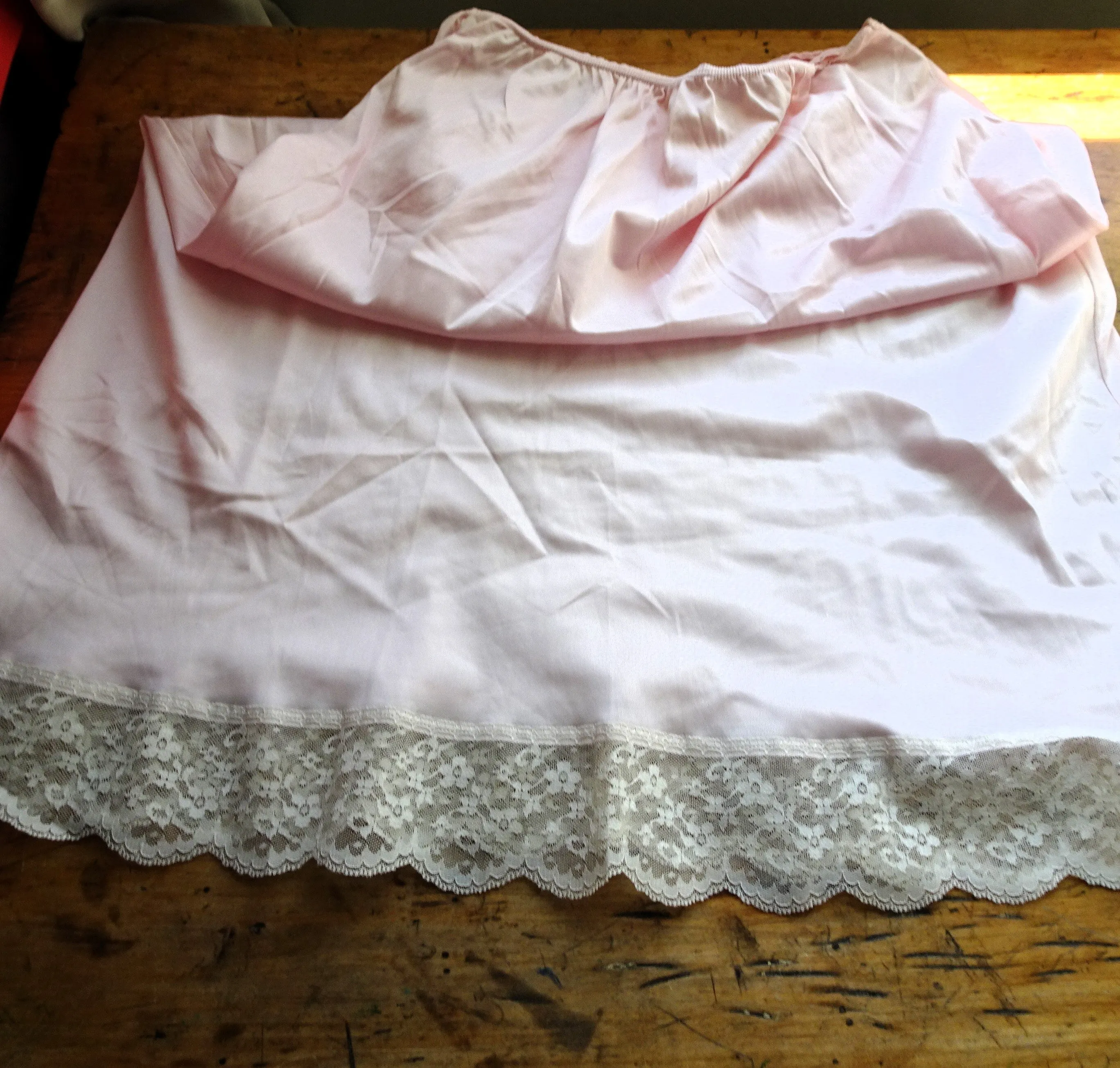 LOVELY Vintage French Maid Pink Half Slip, Lovely  Lace Trim, Size Medium, Vintage Lingerie