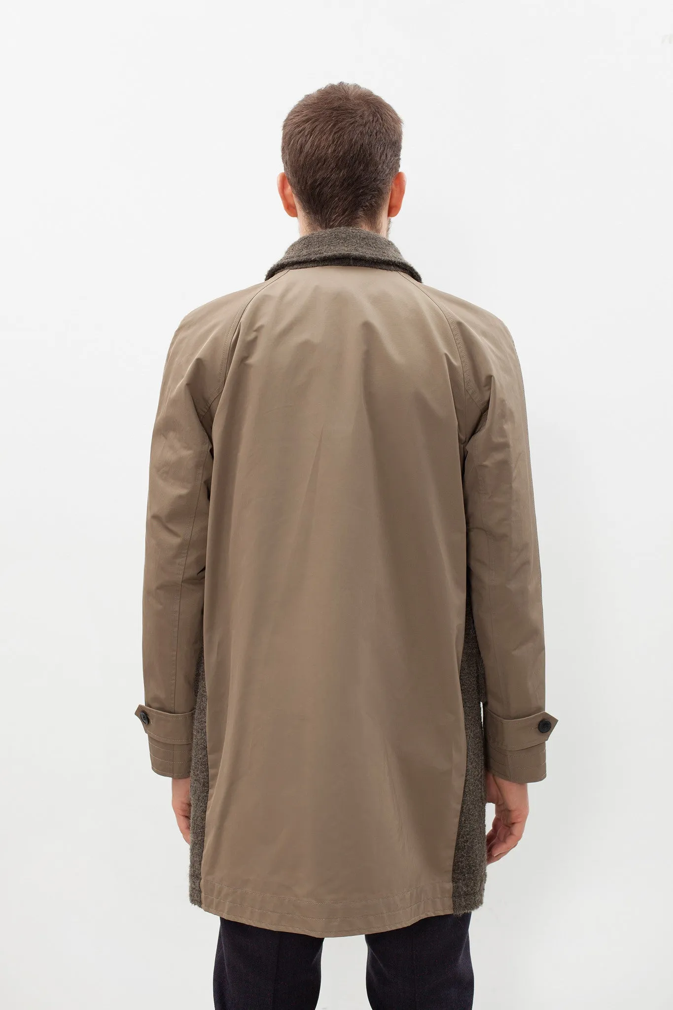 Raglan Maniche Coat in Olive