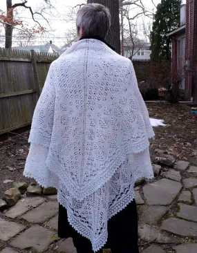 Snowflakes in Cedarwoods Lace Shawl <br/><small>knitting pattern</small>